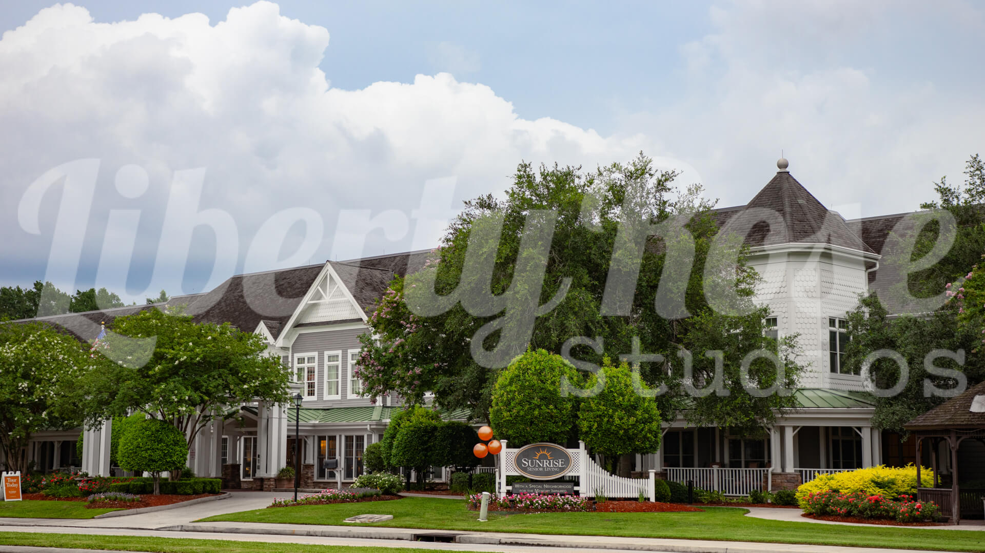 assisted-living-exterior-photography-liberty-rose-studios-2416